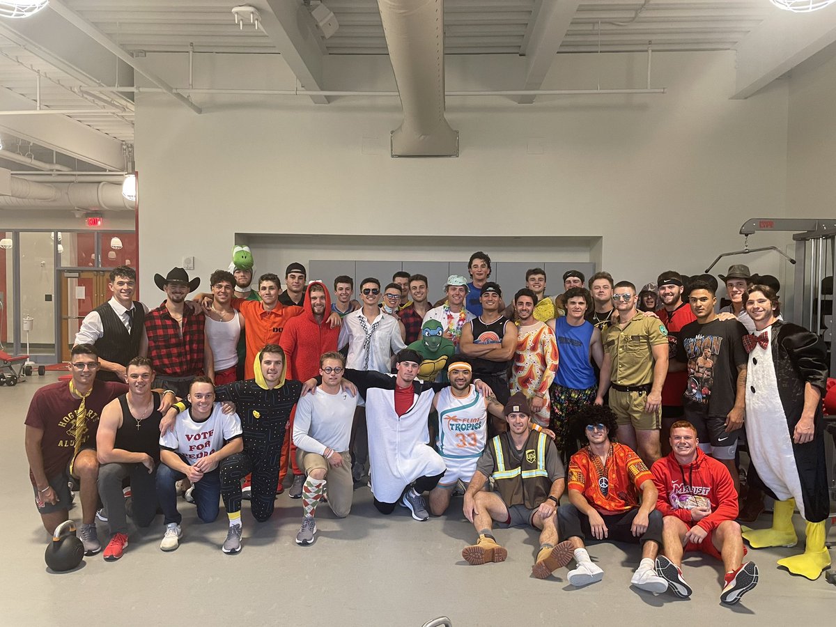 Happy Halloween! #🦊🇺🇸