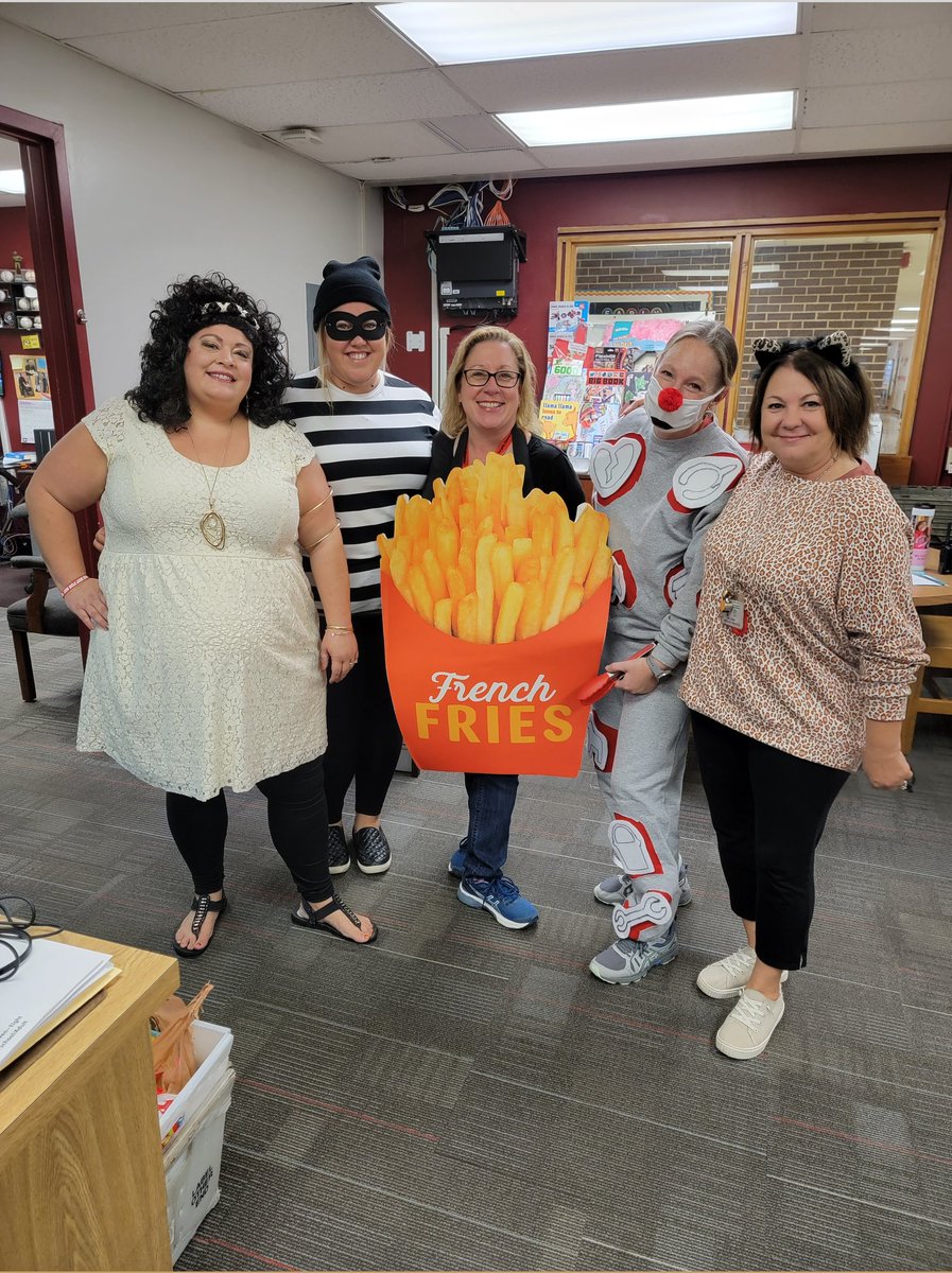 laughtrnjoy's tweet photo. Fall Festival Fun day @MeramecHeights! #meramecmade https://t.co/VL6tkMpcm8