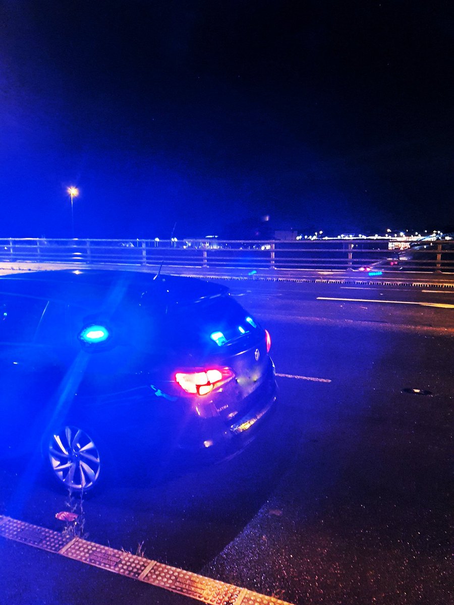 Late turn officers conducted lots of road patrols this evening, covering the Horsham, Broadbridge Heath and Billingshurst areas. A collision, a flat tyre and one vehicle being broken into were just some of the incidents attended #RoadSafety #EA720 #EA095