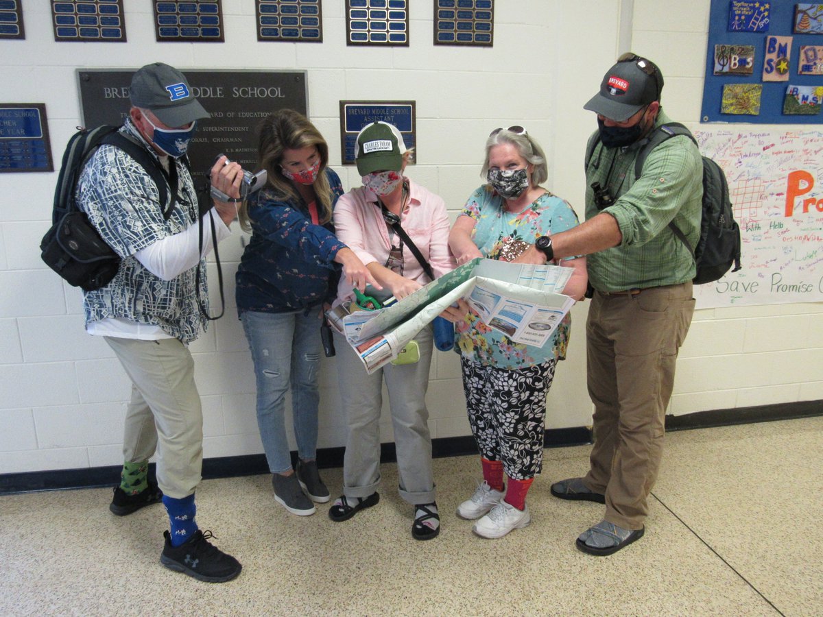 JeffJbailey's tweet photo. Awesome participation by students &amp; staff for Red Ribbon Week.  Nice to see the school spirit and the fun!  #BrevardMiddleSchool https://t.co/C15RML9xTD