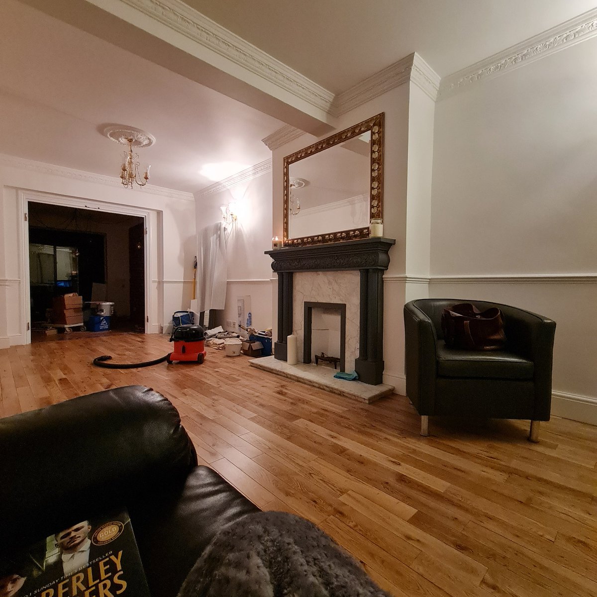 TDeathAuthor's tweet photo. First night in my new abode. Still bit of a building site! I'm just hoping the 👻 is no longer here, that said, strange stuff going on! 🙄😯 Ready for Halloween. 🎃 #goingitalone 🙂 https://t.co/Zi86tKsN4F