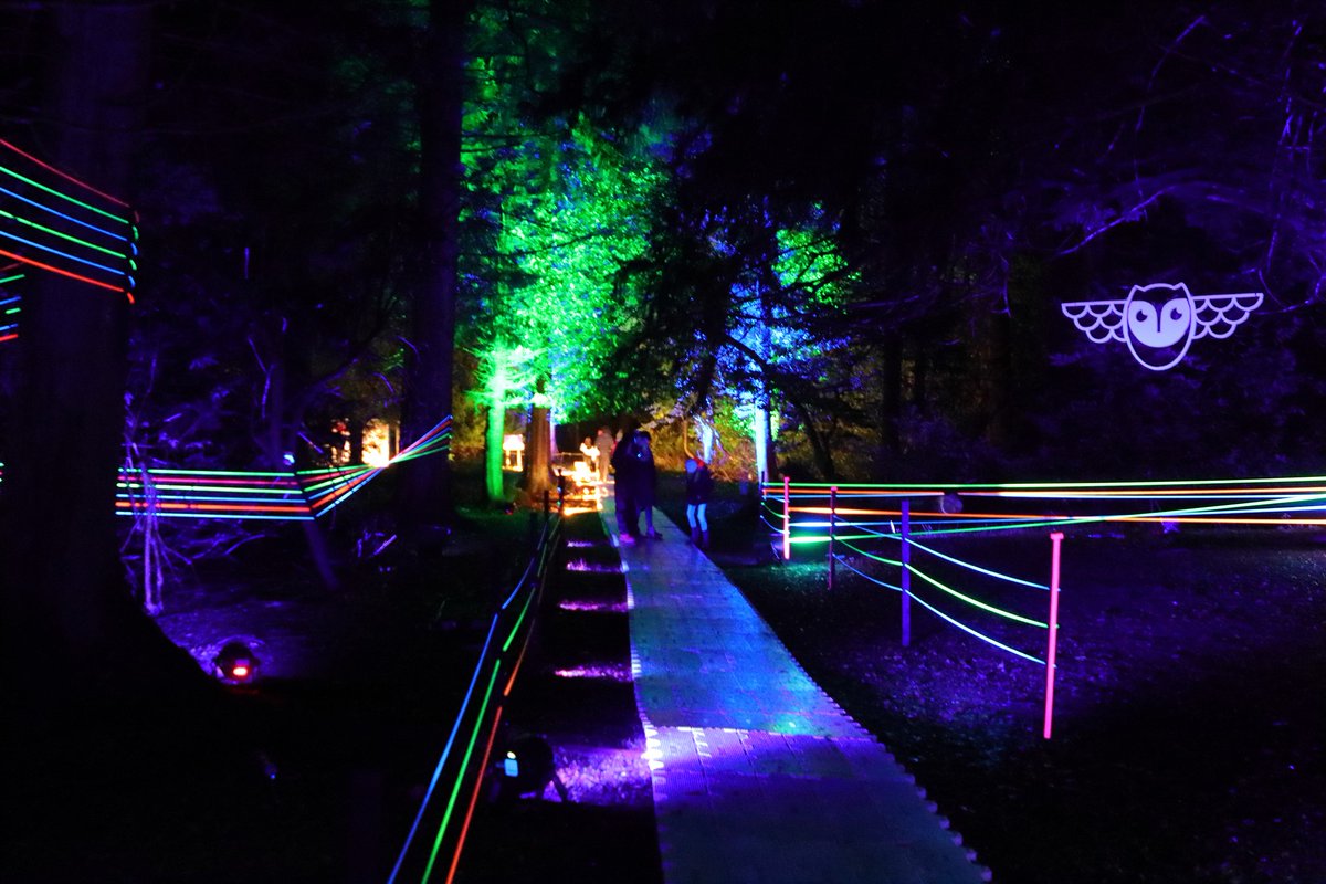 MrGGaw's tweet photo. I had a lovely visit to @wondrouswoods_ at @HopetounHouse on Friday evening to see #Woodyfest. Lots of amazing lights and sounds to see and enjoy. Thoroughly recommend! #WondrousWoods #lightingtrail #woodlandtrail #HopetounHouse 🦉🔦📷🌲

More photos: https://t.co/BkcmxvjFPp https://t.co/4GD4u6Pd1y