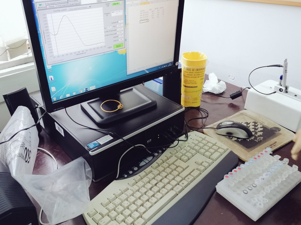 sarasrsilva11's tweet photo. #Lab_day, processing salmon tissue samples collected in the last sampling season, and DNA extraction. #SALMONLINKproject.
#Salmonlink
@univdeevora @MARE_centre @NASCO_Sec @ministerio_mar @CatarinaPMateus @CarlosMAlexand https://t.co/4aT7TgM4cN