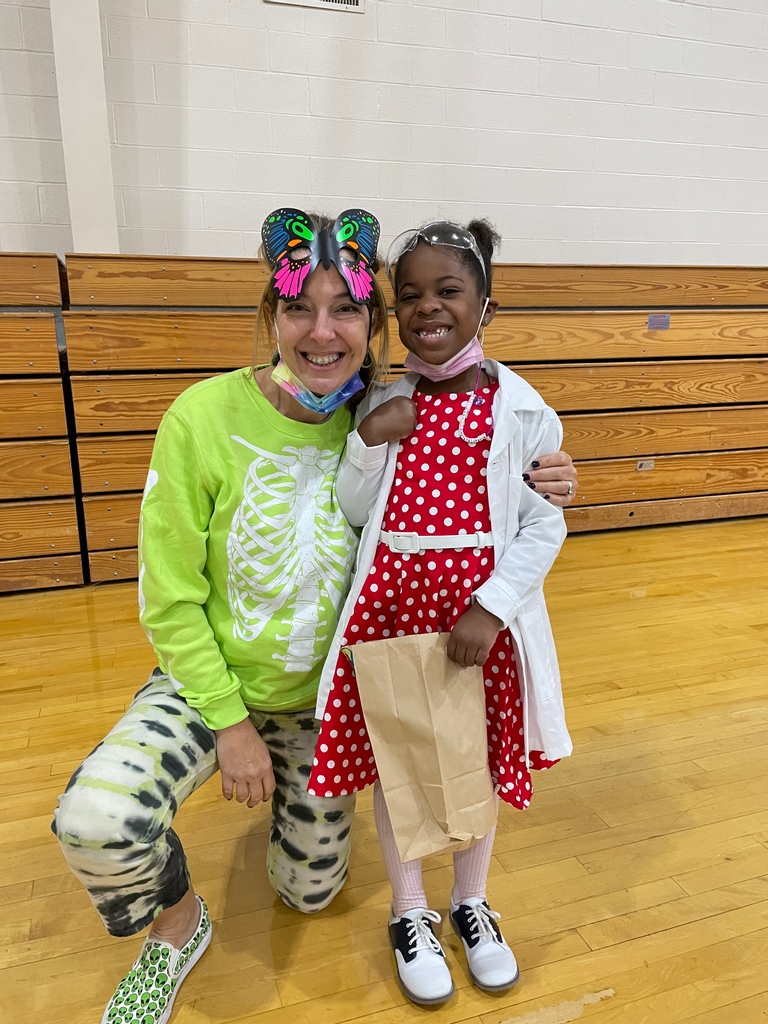 St. Mary's Episcopal School tweet media