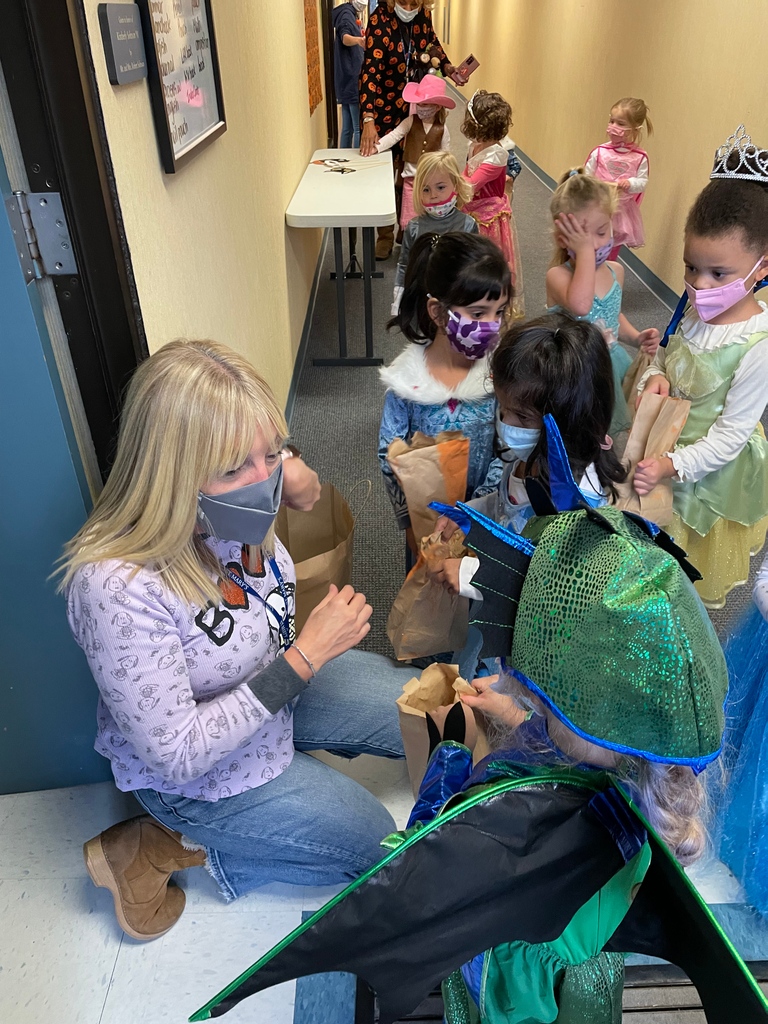 St. Mary's Episcopal School tweet media