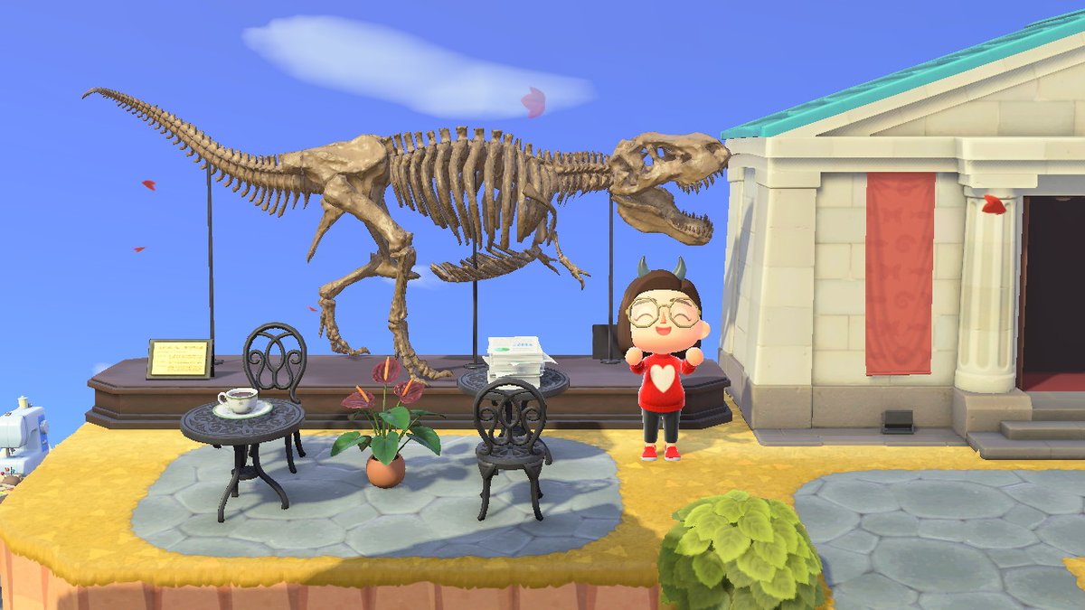Managed to get in on one of <a href="/acnhoneymoon/">millie ☁️</a> dodo drops last night and get the final art piece for my museum and a head for my t-rex! Thank you! 💫