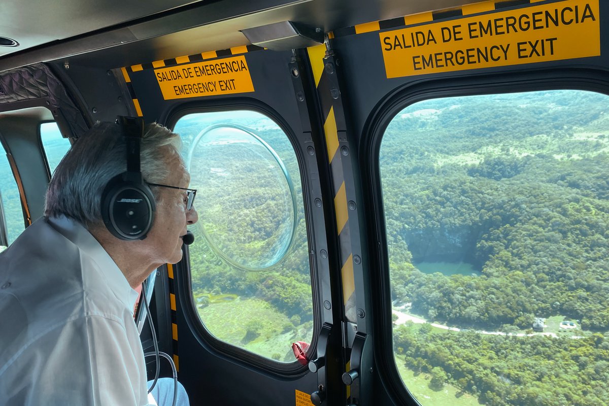 En toda la ruta del Tren Maya hay cenotes, selva con flora y fauna tropical, playas, ríos, lagunas y los sitios arqueológicos más importantes del mundo por su arte, ciencia y cultura. Es una obra espléndida.