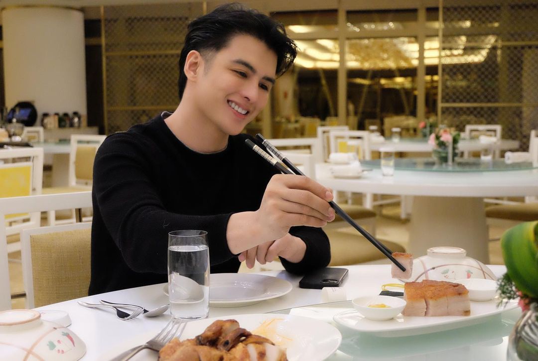 teejaynatics_fc's tweet photo. Repost from @teejaymarquez IG post
"Dinner time π"
#TeejayMarquez
#TEEJAYnatics https://t.co/7BK3UBLU2U