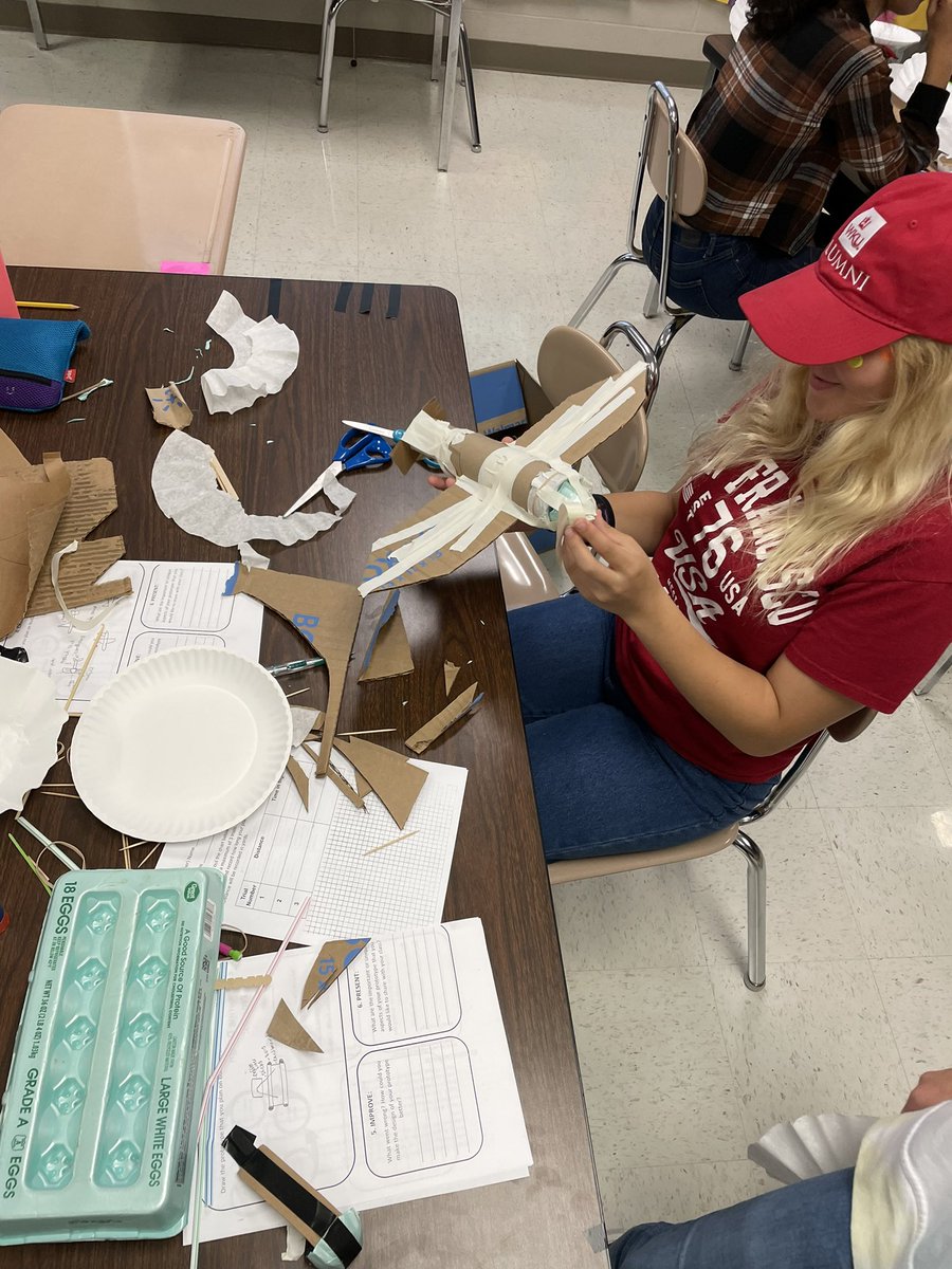 JMorris8thELA's tweet photo. 8th Grade STEM Challenge: Airplane Design @panthersPWMS @8thPwms @sumnerstem https://t.co/Za3uKxEEWu