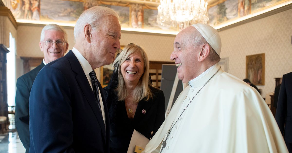 Reuters's tweet photo. U.S. President Biden says Pope told him he should keep receiving Communion https://t.co/uhnYo3o0IF https://t.co/z5cboU40og