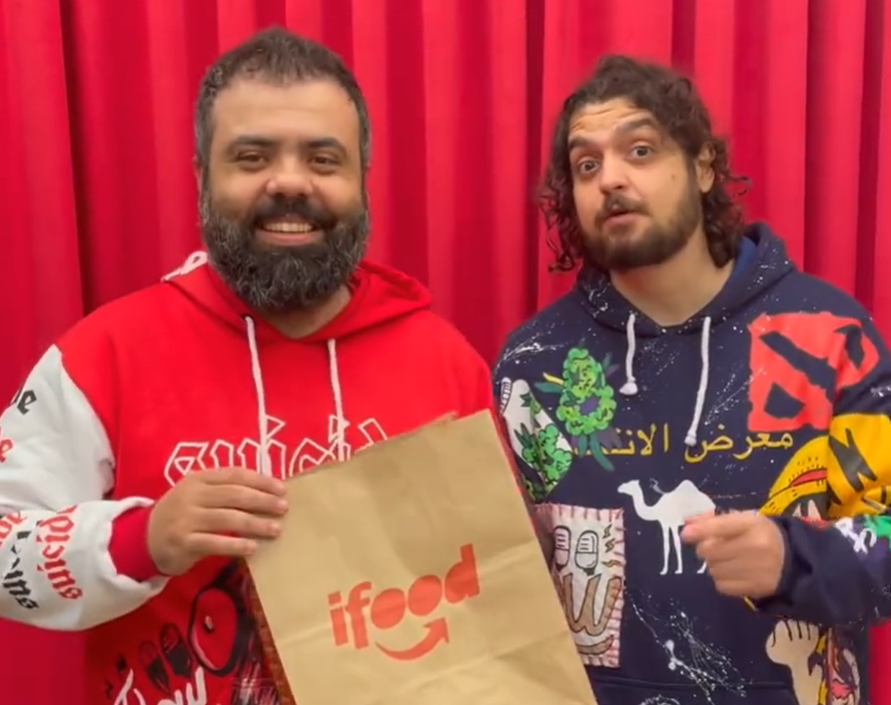 RapMais's tweet photo. Flow Podcast perde patrocínio do iFood após tuites de Monark - https://t.co/RxDct3oh0s https://t.co/uM4J1KyNhC