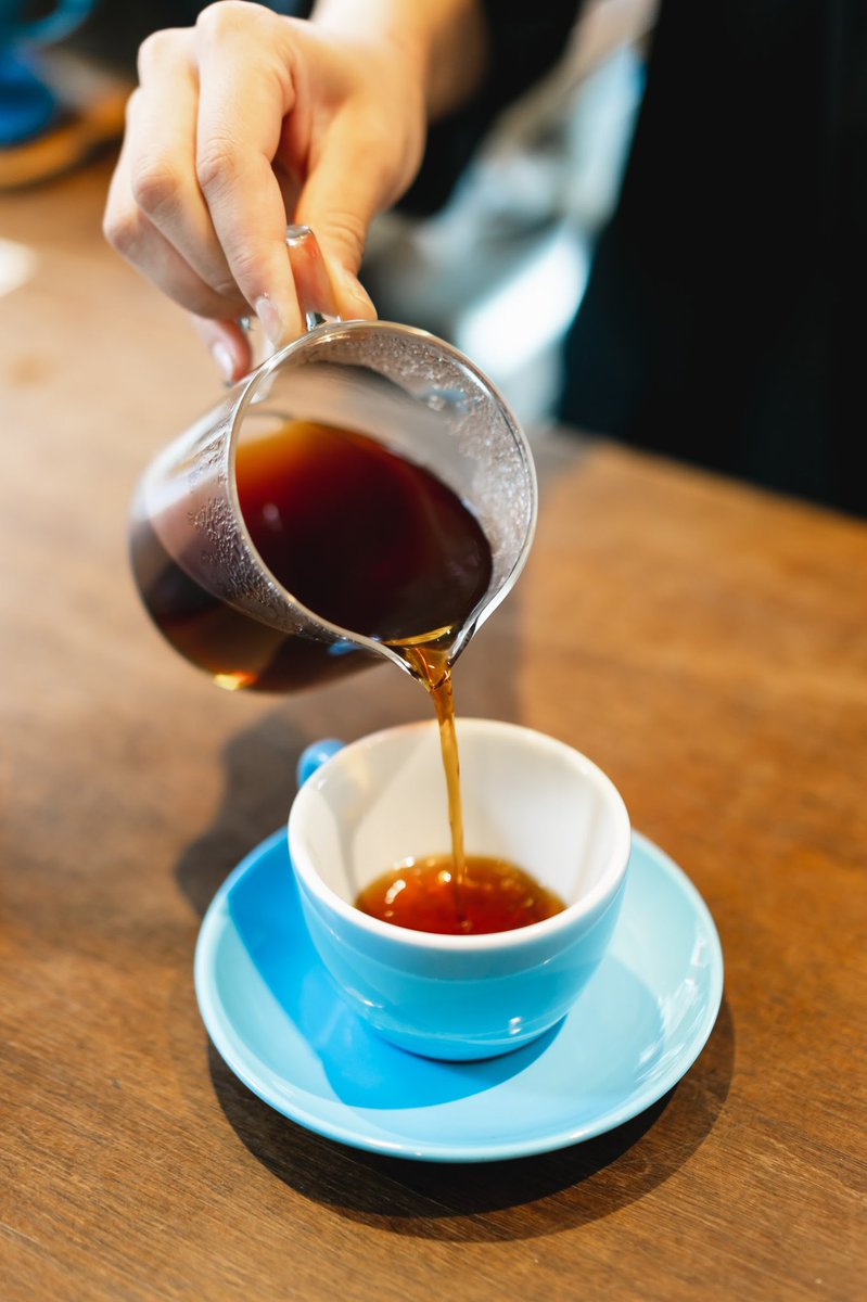 LIGHT UP COFFEE吉祥寺店と下北沢店では、投票した人全員にドリップコーヒー1杯無料で用意してますよ！！