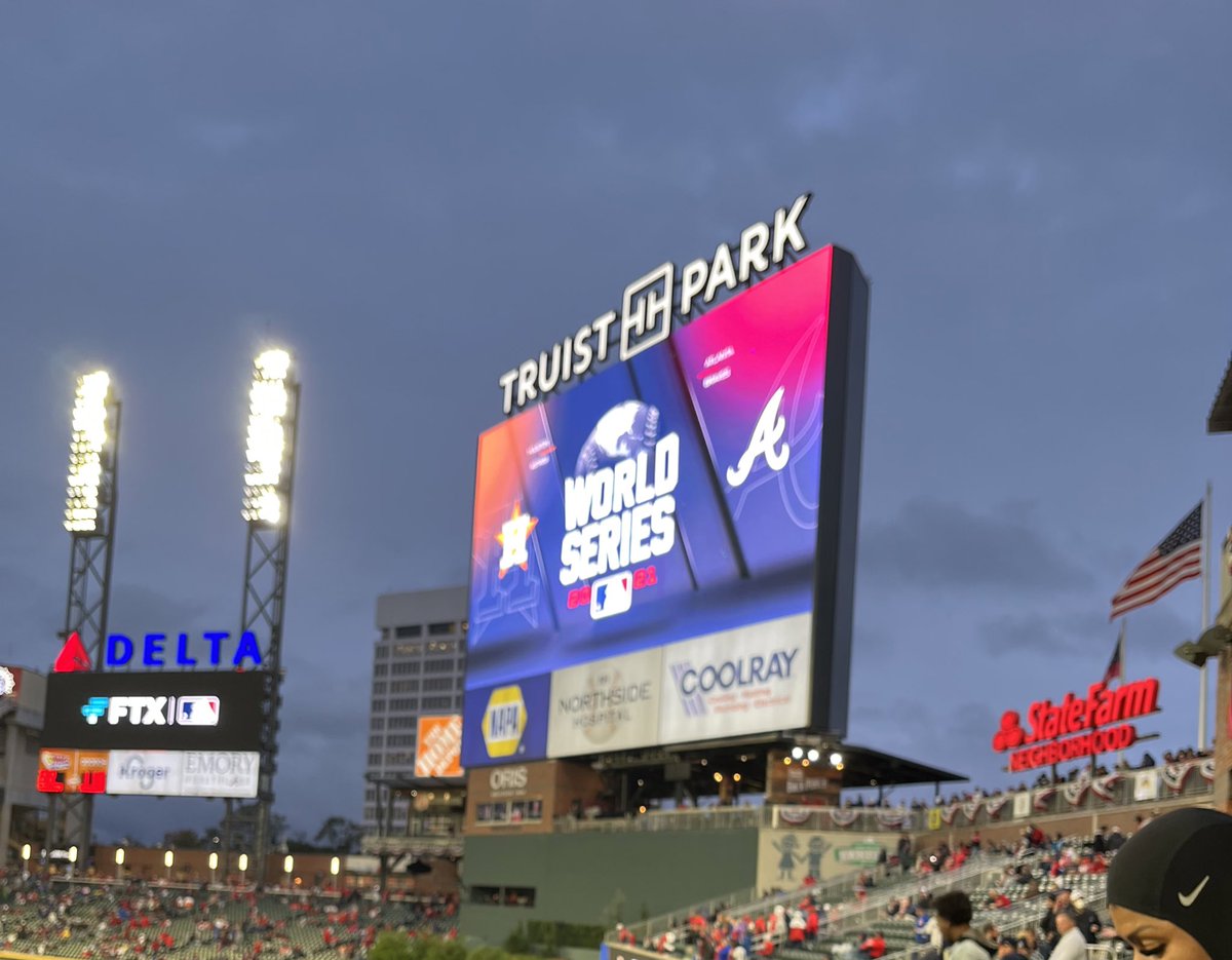 Cherry Wongtrakool tweet media