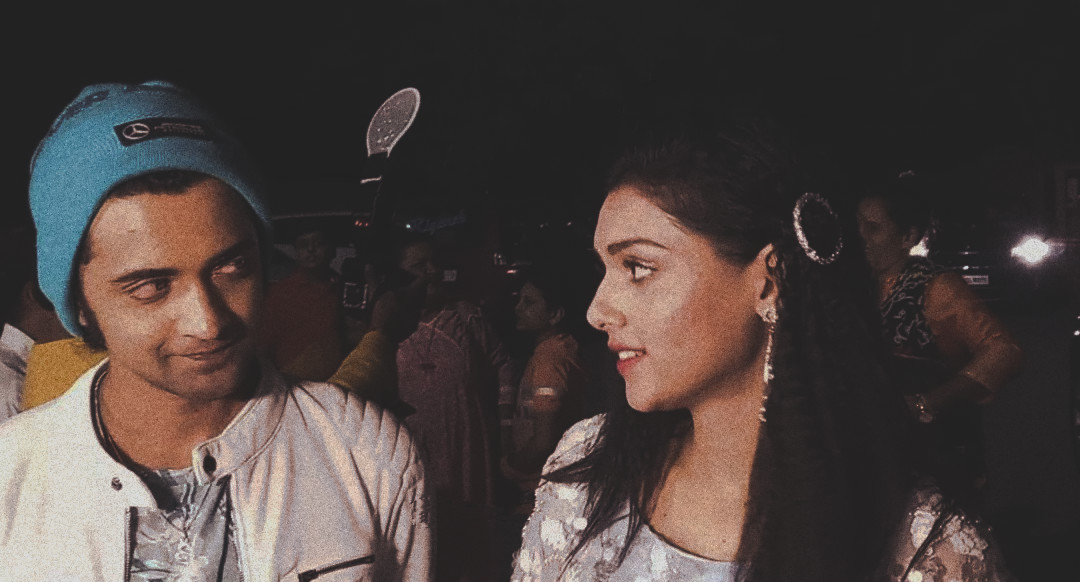 thatskyygirl's tweet photo. its always the way they look at eo for me 🧿♾️ https://t.co/qWwKTrJ1dg