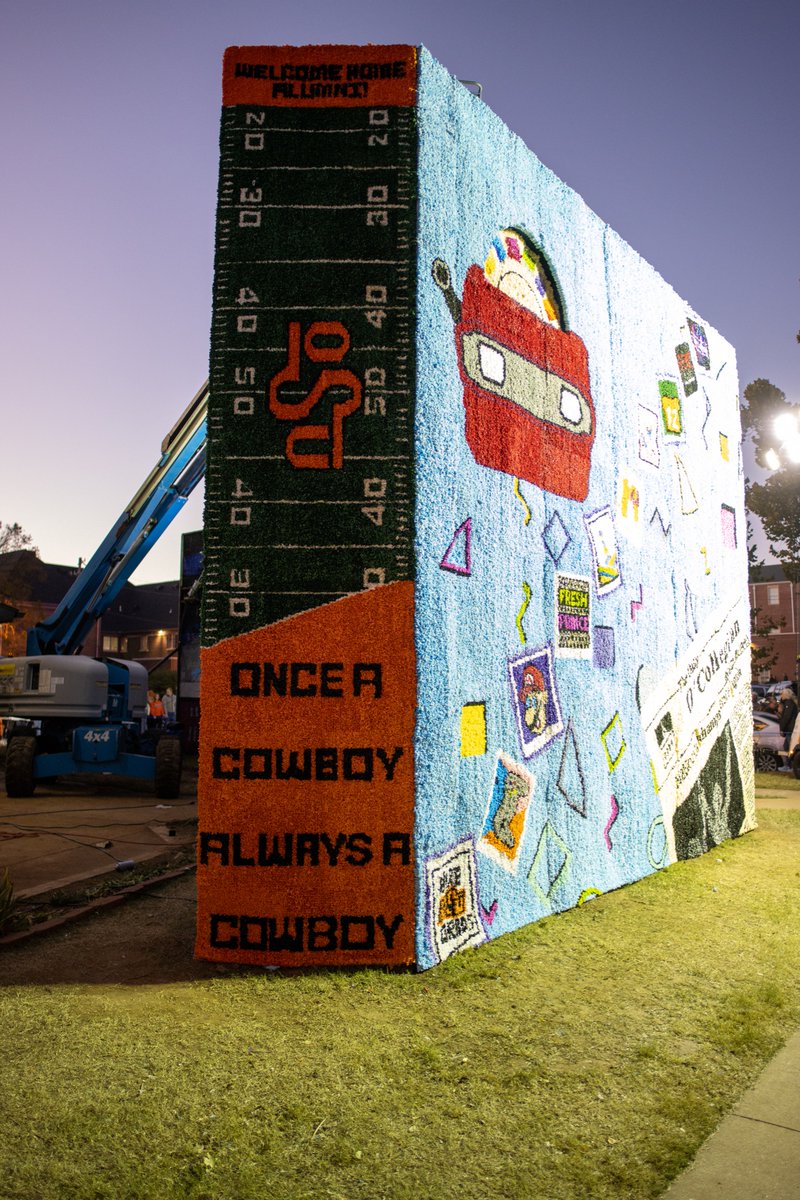 #okstate #oklahomastate #okstatehomecoming #homecoming #americasbrightestorange #osuhomecoming #walkatound #parade #streetparty
