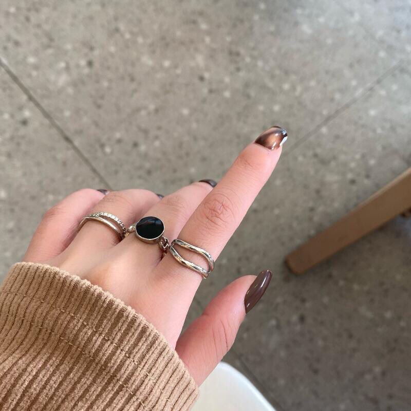 aio_kl's tweet photo. 💛 NEW NEW 💛
New item again thisss weekkk ! 🤩
Minggu ni our shop ada almost 20 new design tauuu .
Paling penting semua below RM 10 🎉
Boleh la you guys pakai lawa lawa nak jalan jalan 🍀
🛍🛒 : Shopee https://t.co/ODt5BJxKV6
#aiokl #sayajual #jewellery https://t.co/POyirmHHHG