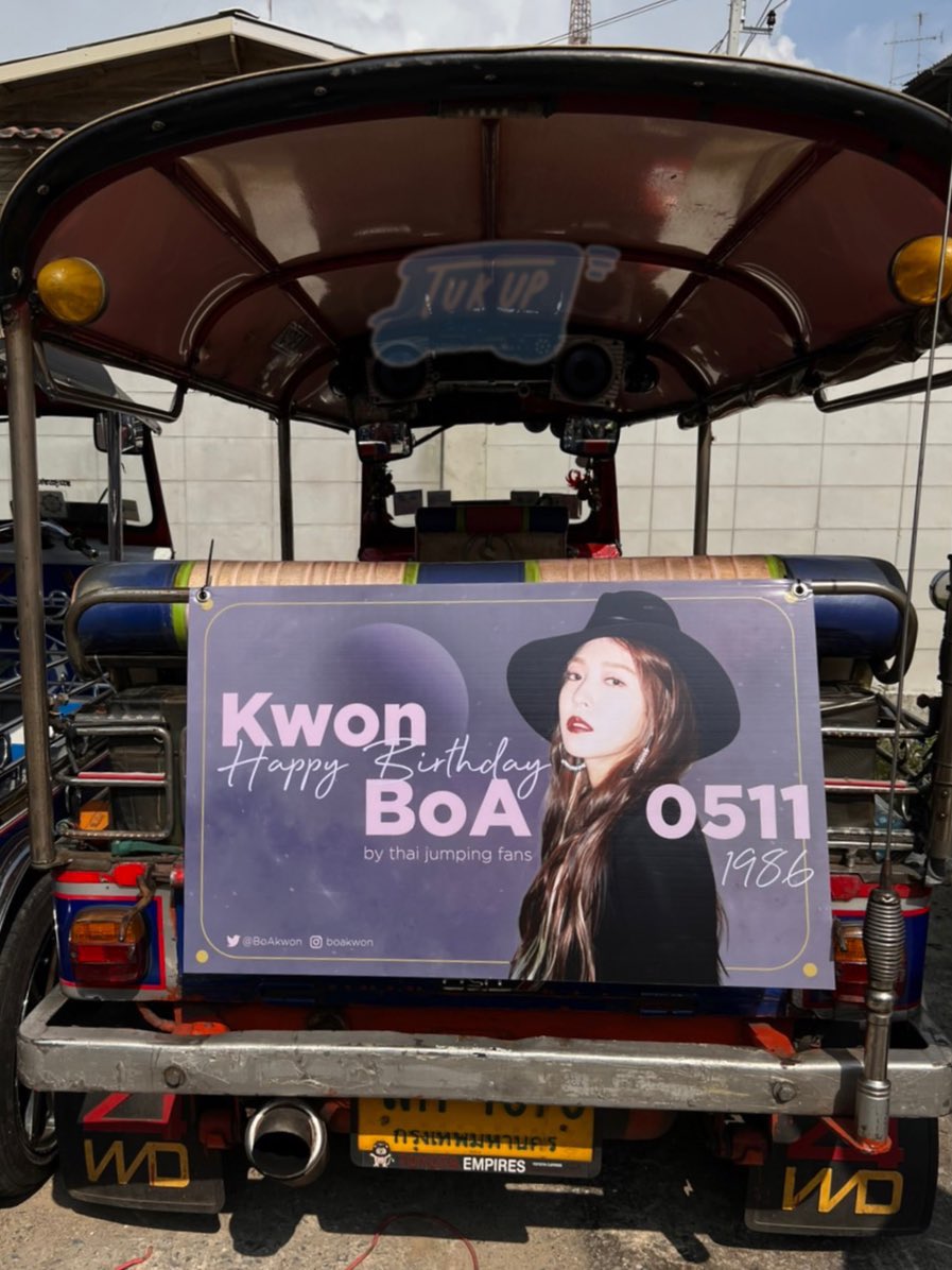 rumorkwon's tweet photo. โปรเจคตุ๊กๆวันเกิดโบอาได้เริ่มแล้วตั้งแต่วันนี้นะคะ💛🎂

🛺 Direction : Siam
⌚ Period : 1 Nov​ - 30 Nov

ใครเจออย่าลืมแชะภาพมาแบ่งกันนะคะ💛

สามารถทำการจองรถตุ๊กตุ๊กได้ทาง
line : @ tuk.up แนะนำให้จองก่อนล่วงหน้าน๊าา~💛💛

#HappyBoADay #BoA #보아 #โบอา https://t.co/3f6V7ZRu0l