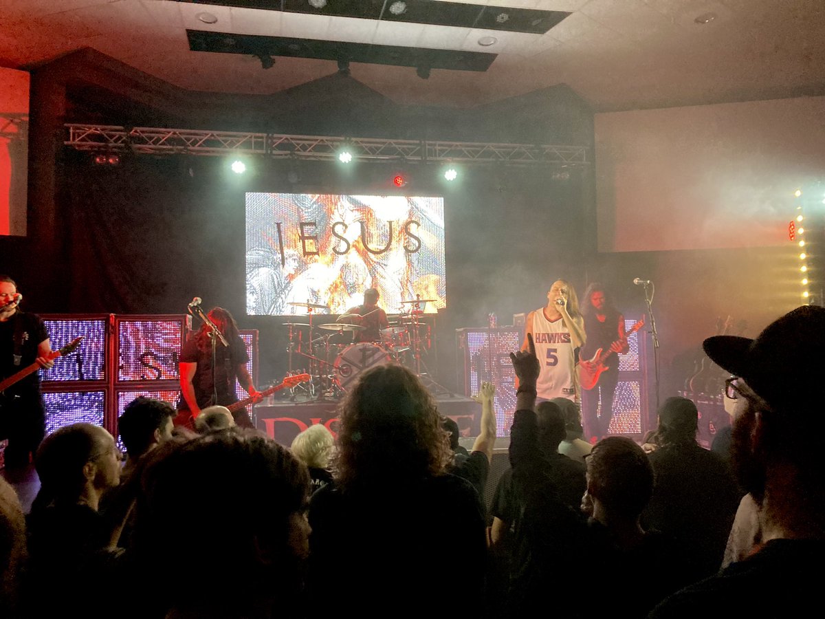 Numbskull75's tweet photo. What a good night to Rock out with @disciplerocks  🎸🥁🎤🎶🤘🏻 https://t.co/cqUuAuNwER