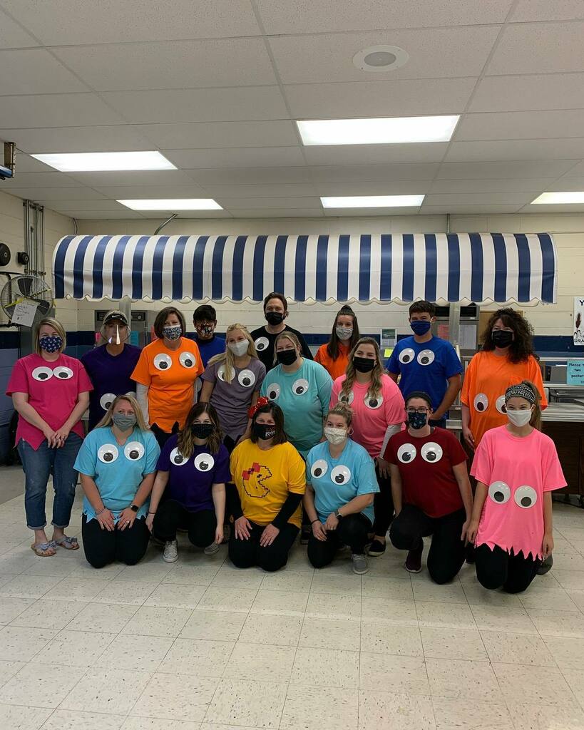 Fairborn4th5th's tweet photo. Fun and laughter today with the staff dressing up with the kids today!  We had Monsters, Inc from 5th grade, witches and ghosts from 4th grade, pacMan from 3rd grade, a health reminder from the clinic, life guards from our specials teachers, emojis, a sp… https://t.co/y828ODG8wj https://t.co/3DUefiU9q9