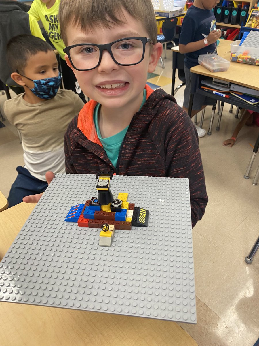 fun_firsties's tweet photo. Great way to WRAP up our Egypt unit! @_THETigers #rootedNEISD https://t.co/0NpHEY4xTq