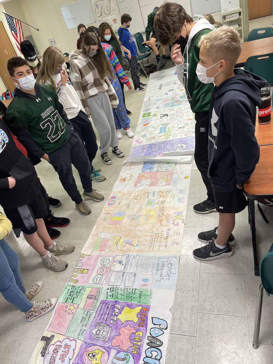 QMS_CurrEvents's tweet photo. Mural reveal day! #qmsrocks https://t.co/5RPMGfISW5