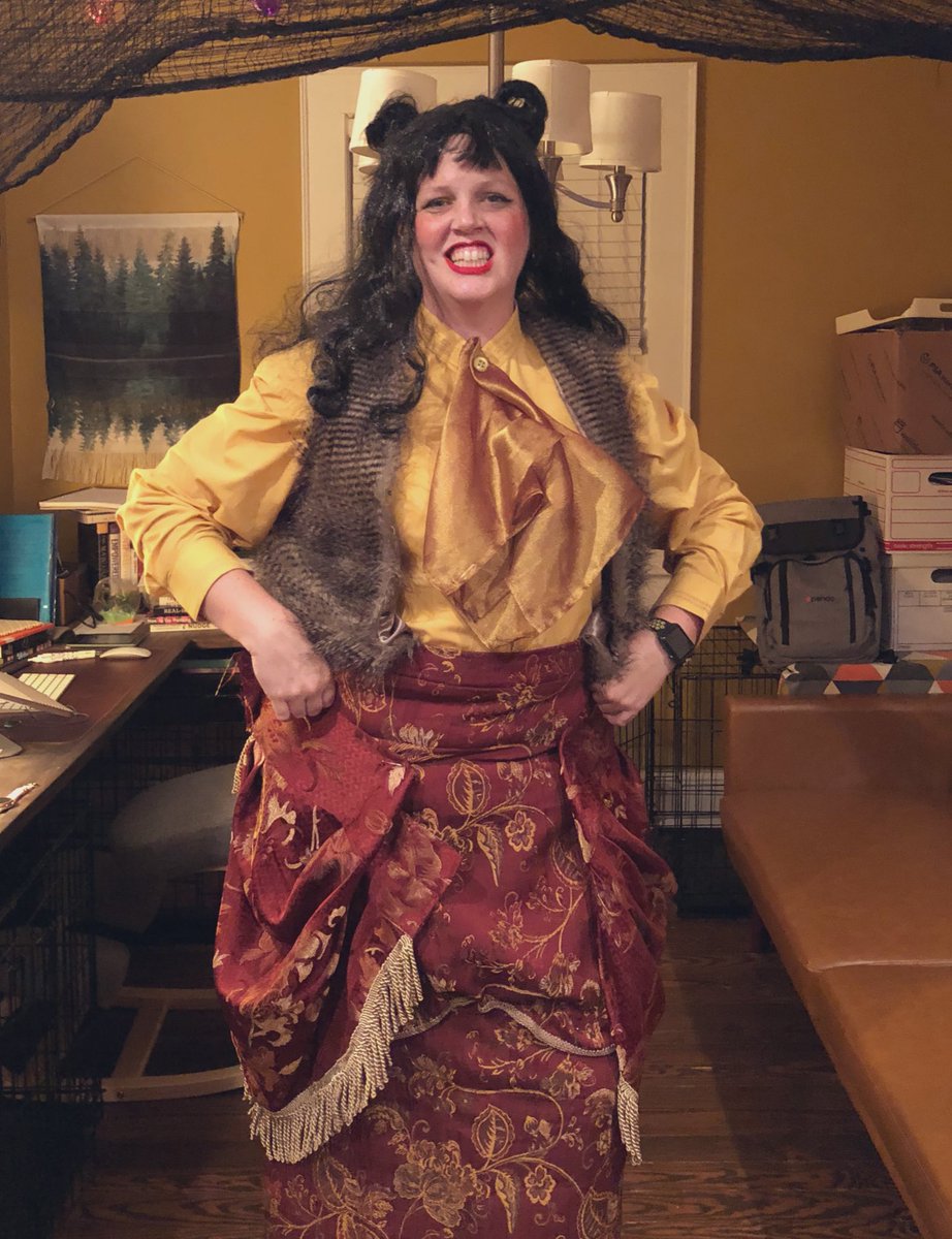 LadyBirdAaron's tweet photo. @theshadowsfx am I doing it right? #nadja 🧛🏼‍♀️ https://t.co/IEvonzFUJB