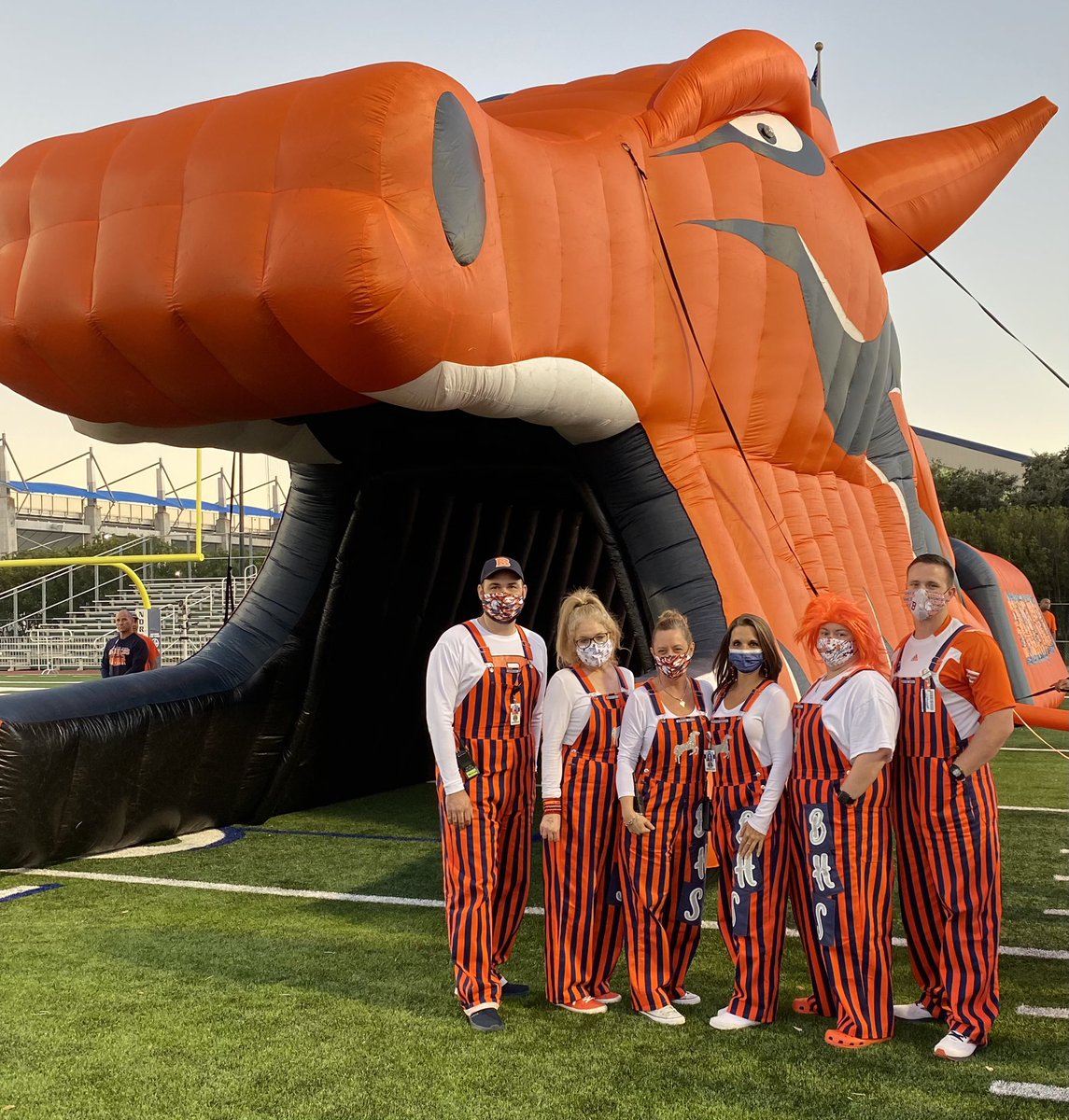 KyleShroyer12's tweet photo. Game Time!! πππ§‘ Letβs Crush those Chargers!! #BHSHomecoming #BrandeisReunited #BHSAdmin #CrushChurchill @geriberger08 @NISDBrandeis https://t.co/ZQuJkNQlwH
