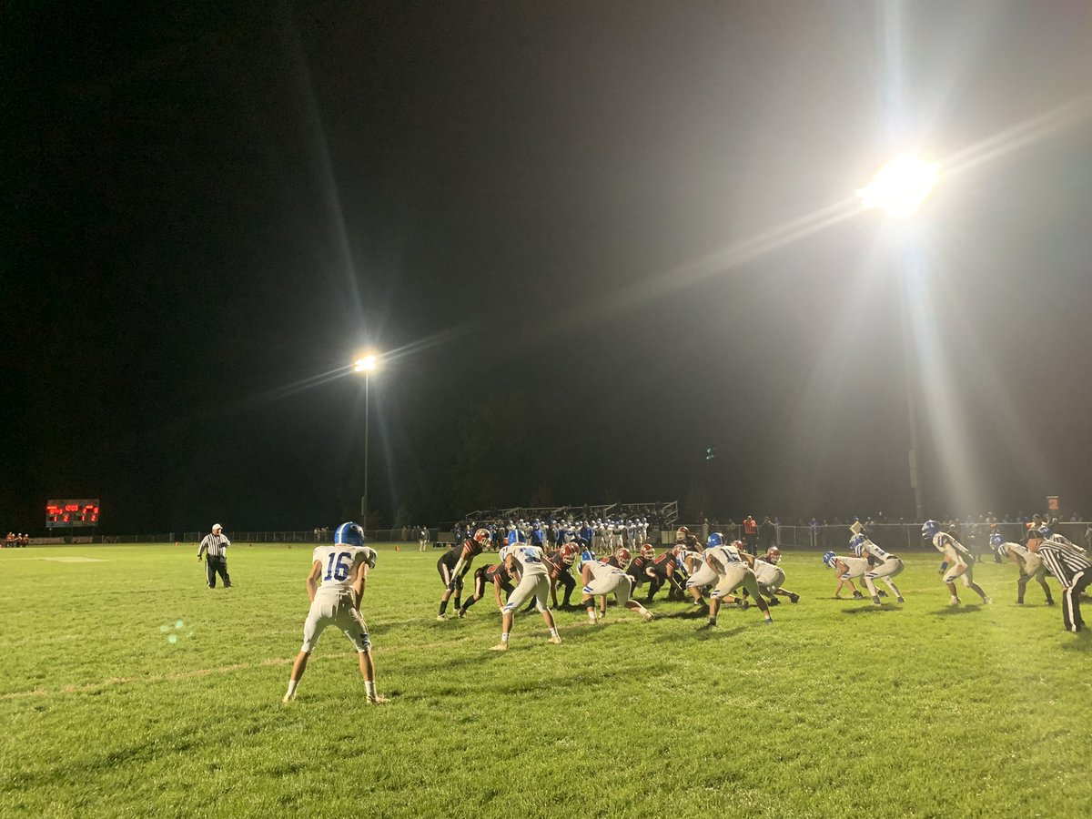 alirasper4's tweet photo. At the end of the first quarter it’s tied up 8 to 8 here in Forreston as the Cardinals take on the Galena Pirates #IHSAFootball @23SportsTicket https://t.co/udIf6o8s8R