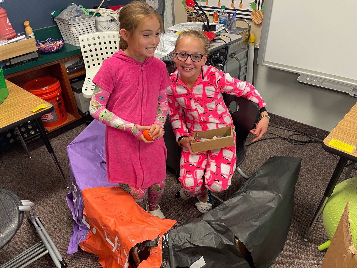 We have been reading Lemonade War in our ELAR class. The students  were charged with creating a business, producing the product, creating their stand. Then they were able to “sell” their products to their classmates. They had a blast!! 
<a href="/mambrinosteam/">STEAM Academy at Mambrino</a> <a href="/granburyisd/">Granbury ISD</a>