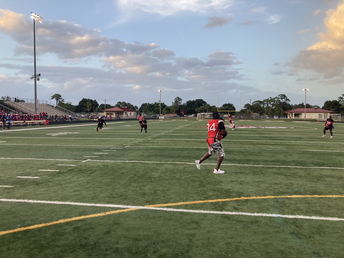 Coach Siner tweet media