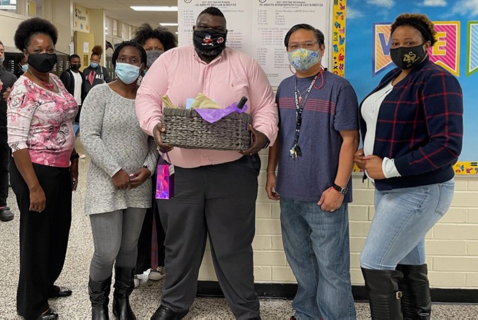 Science Teachers honoring Mr. Jamie Brunson...a principal who knows the way, goes the way, and shows the way. A principal that set out to make a difference. Happy National Principals' Month. <a href="/FairfieldMiddle/">Fairfield Middle School</a> <a href="/iAmJBrunson1911/">Jamie R. Brunson</a> <a href="/Lawanda122772/">Lawanda Johnson</a> <a href="/td9/">Travis Robinson</a> <a href="/TeamFairfieldSC/">FCSD</a> <a href="/JRGreenK12/">J.R. Green</a>