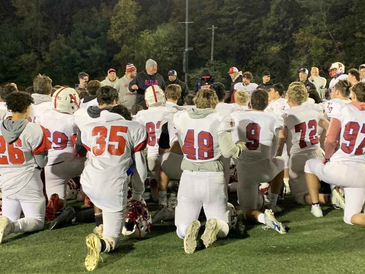 Final: <a href="/NatickAthletics/">Tim Collins</a> (7-1) defeats <a href="/MHS_Wildcats_/">Milton HS Athletics</a> 42-27 to win the Bay State Conference title. Natick was led by Colby LeBlanc, Nizayah Montas, Jake Adelmann and stout line play on both sides of the ball. @BostonHeraldHS <a href="/GlobeSchools/">Boston Globe Schools</a> <a href="/newftbj/">New England Football Journal ® 🏈</a> <a href="/MetroWestSports/">Daily News Sports</a>  <a href="/HerewegoJoe/">Joe Parello</a>