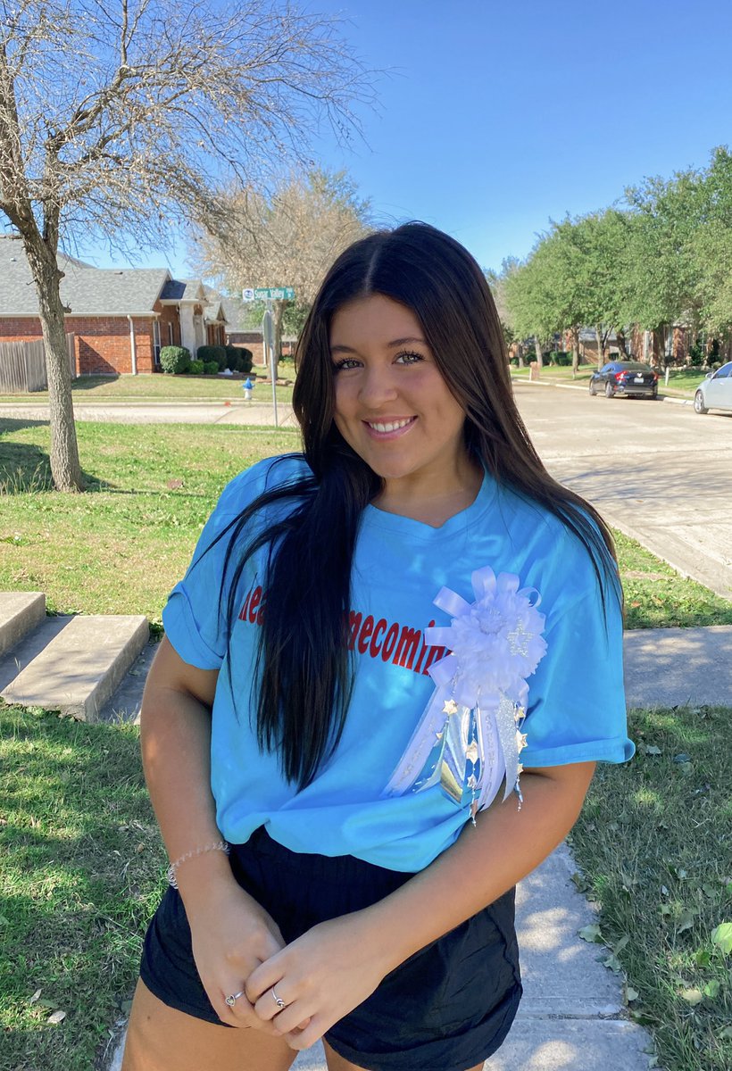 last mum day!! <a href="/STUCOHeath/">Heath StuCo</a> <a href="/PalsHeath/">Rockwall Heath PALs</a> <a href="/KaciSpampinato/">Spamp</a>