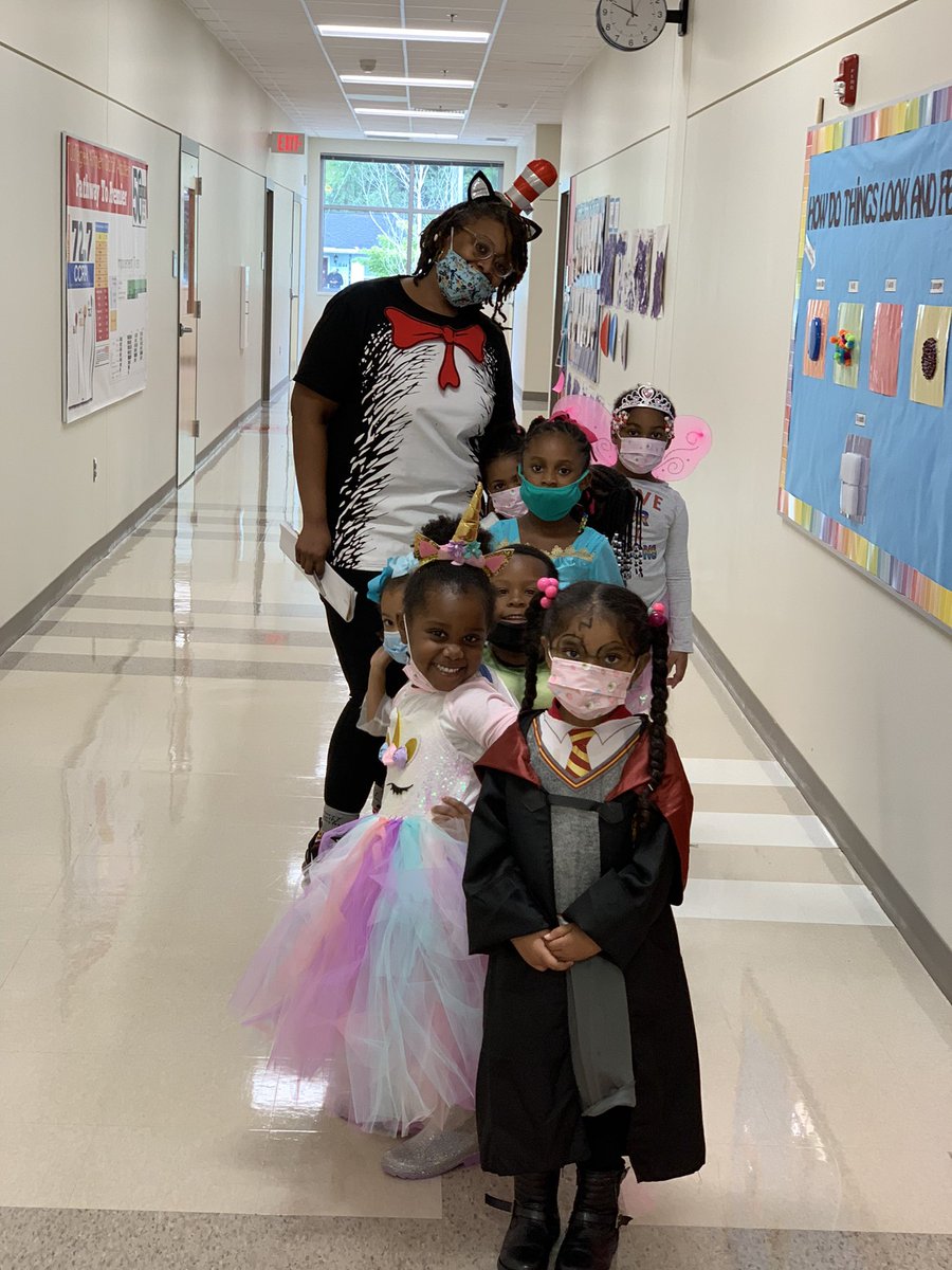 AcademyTag's tweet photo. Story Book Character Day was amazing! #gettingLITerate #findingjoyinreading https://t.co/1z6XlArlcs