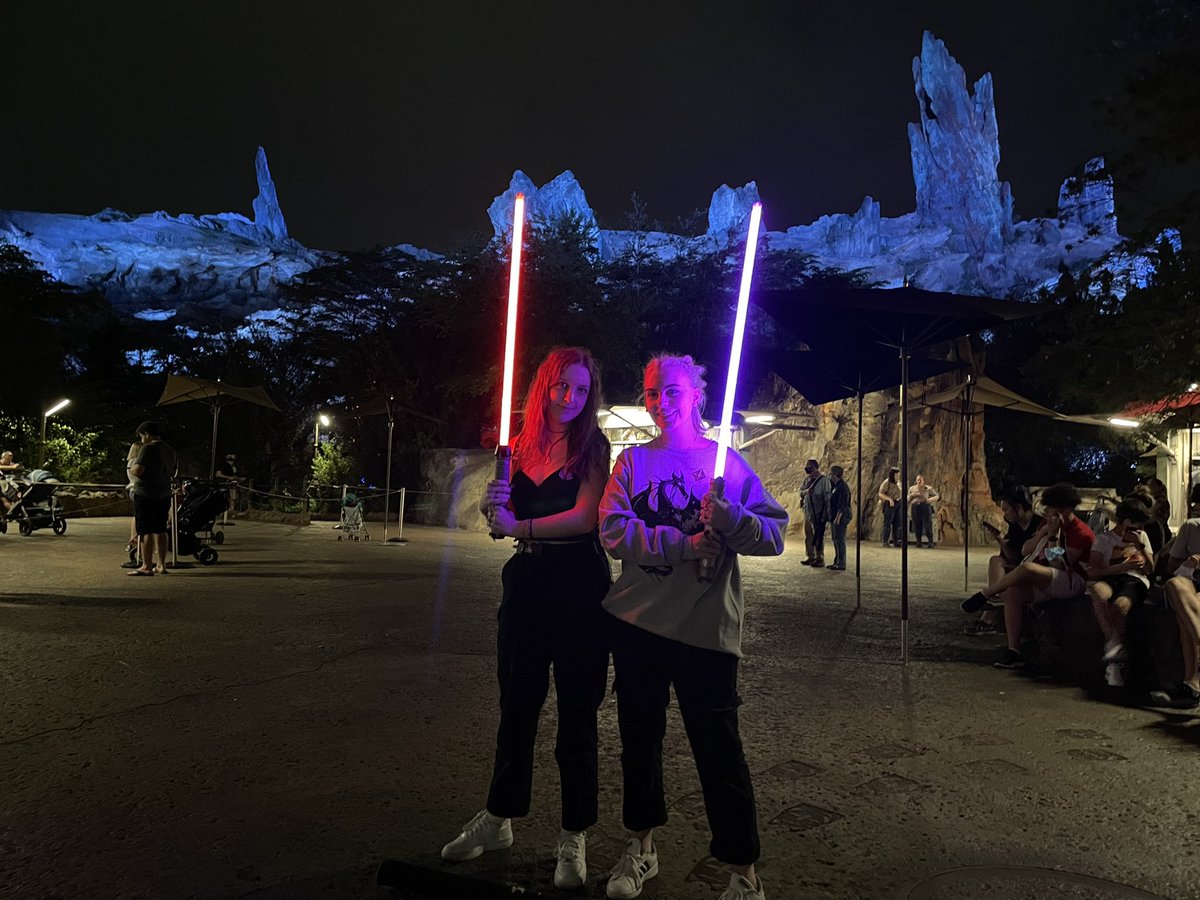 spookmorgue's tweet photo. Perfect way to end Disney World https://t.co/68I0bjbwCF