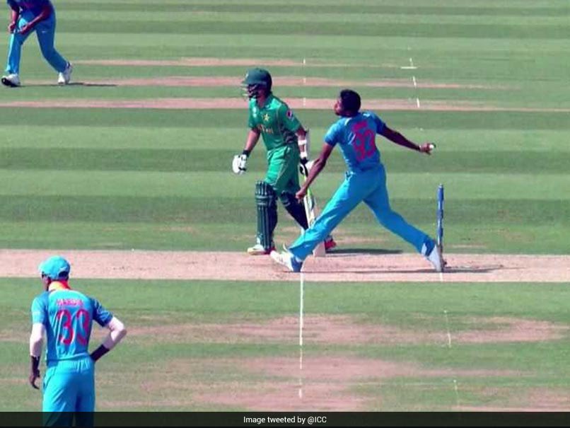 OfficalZeshan's tweet photo. @007anshulsaxena @iamamirofficial @harbhajan_singh Yaad hay na 😉 https://t.co/gZ5ZBIB68d