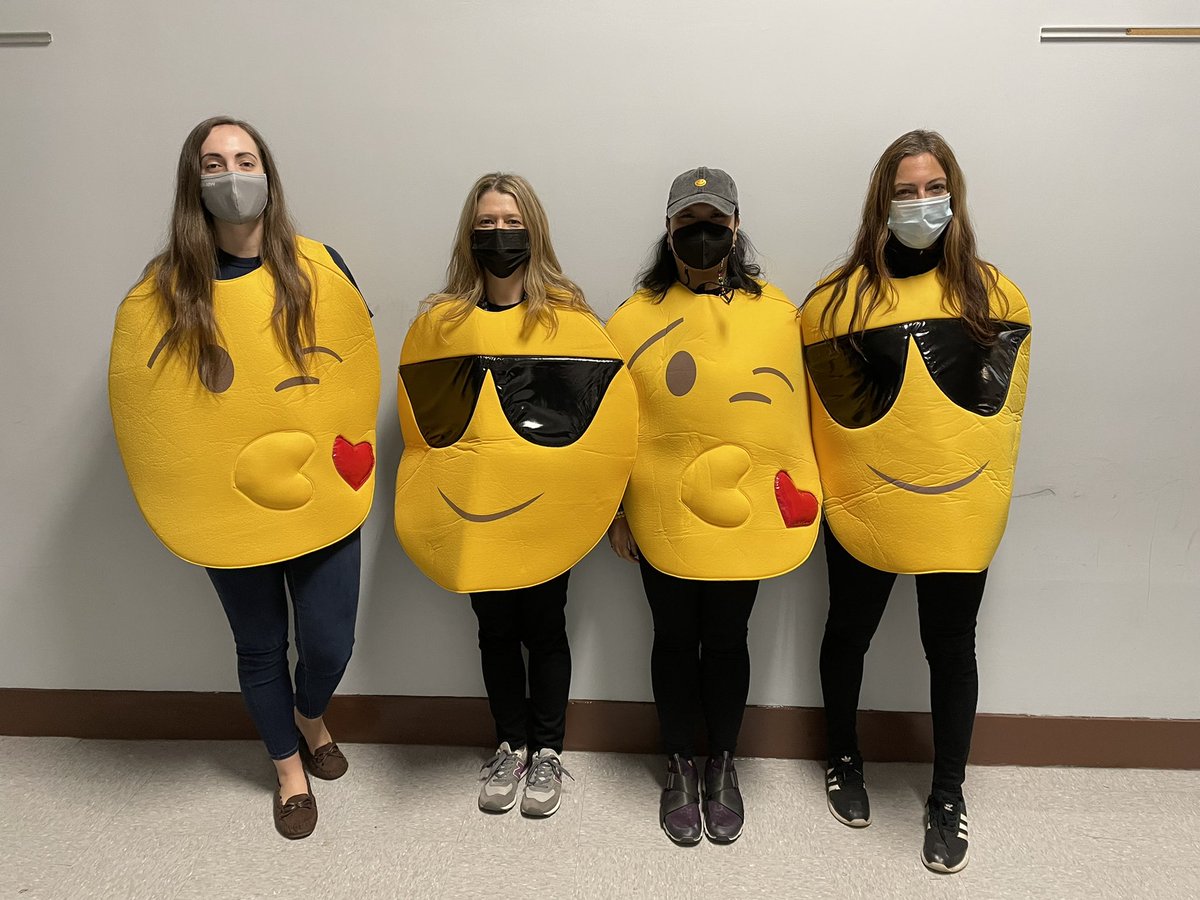 bobbyguercio's tweet photo. @BridgeSchool2 teachers showed up ready for #Halloween today.  @Network1CPS @CPSN1Chief @ChiPubSchools https://t.co/XE57BHEqXT