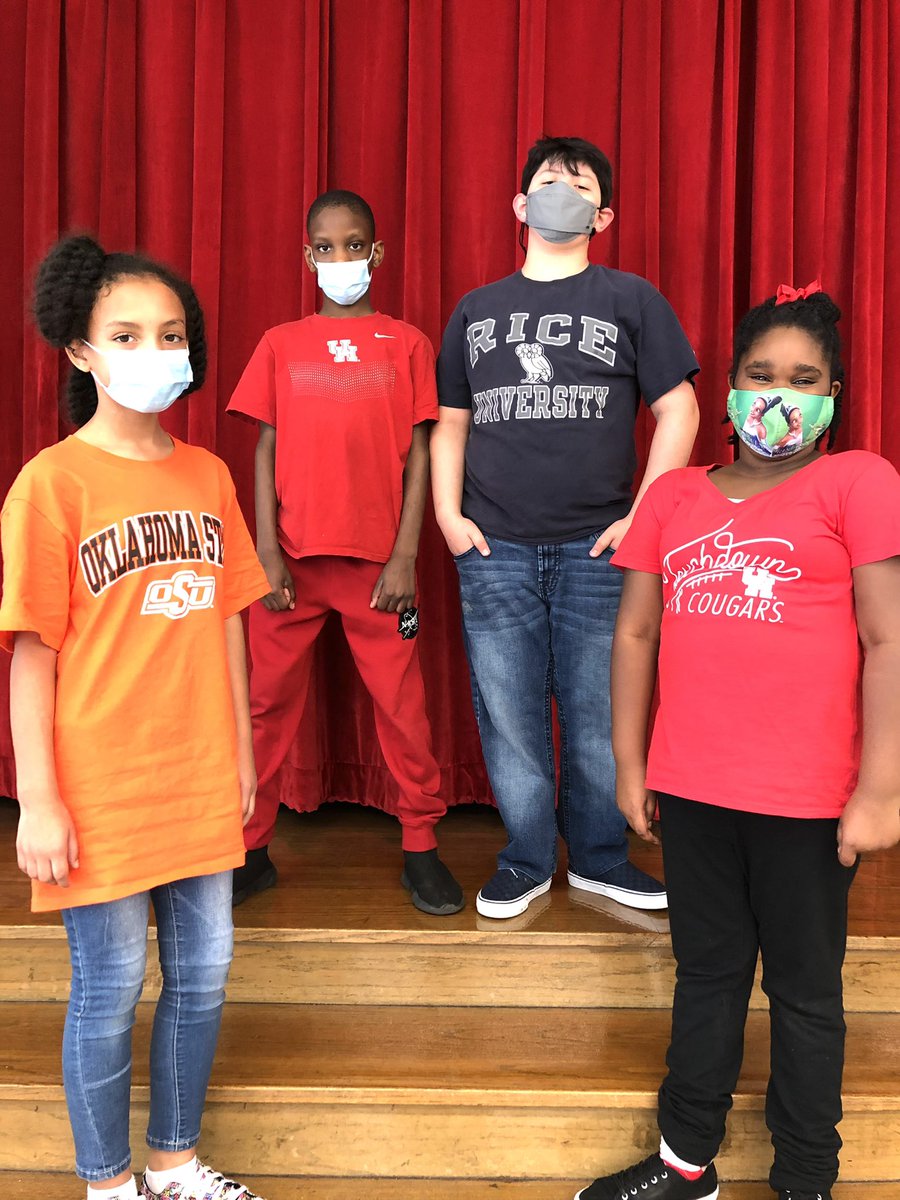 EmilyMe10531515's tweet photo. Be Smart, Don’t Start ❤️ Ross Scholars sporting their college gear. #RedRibbonWeek2021 #ProudToBeDrugFree #RossRocks #NowEnrolling @Tareese8 @AlmaRivera6 @HISDFACE @ray4d_thebetsy @BetsyRossElem @tuwest @HoustonISD @TeamHISD @Jess_Richman1 @erinehines @behaviorlady https://t.co/KD9lYJG3kW