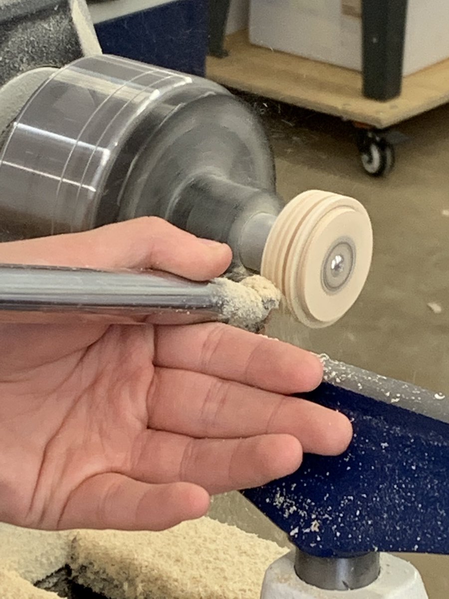WeTeachSETA_CTE's tweet photo. Using the lathe machine and their recent scroll saw skills, students cut and formed their centering rings and fins for their next rocket. #7KSAT #KSAT360 #MrMinksClass #ScrollSaw #LatheMachine #ManufacturingClass @SWatsonKSAT @ksat_kms_tech @NEISDCTE https://t.co/A5oXDvinjT