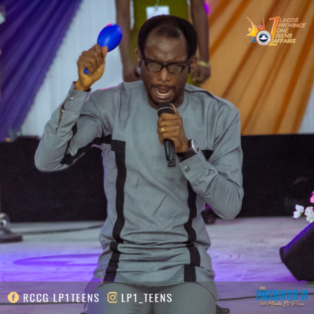 lp1_teens's tweet photo. WE SCREAM KADOSH KADOSH YOU ARE MIGHTY ON YOUR THRONE!!!!!!!!!!!!!!!!!!!!!!!!
WE PRAISE HIS HOLY NAME 
WE CRY ABBA FATHER TAKE YOUR PLACE!!!!!!!

#THEENCOUNTERVI
#WEPRAISE
#ASPIRITUALENCOUNTER https://t.co/fpdBExKdL5