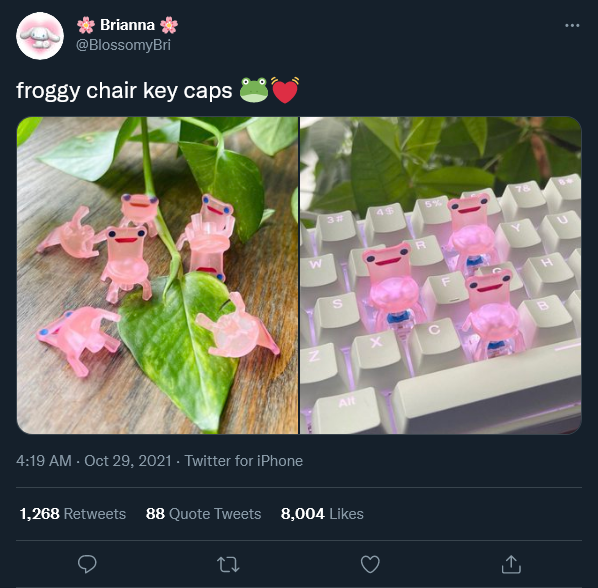 albieruru's tweet photo. i wish these kinds of people a very f*ck you for never linking the actual artist in the initial tweet and considering that adding a second tweet below with just the text of the artist's name is "good enough"

excited to show @nintendallie these froggie keycaps from @mack_caps tho https://t.co/M32OtUIK88