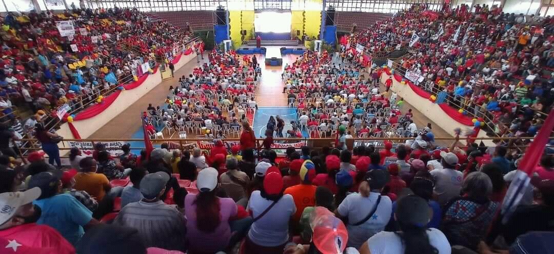 Seré breve: #ApureTieneConQué rumbo a la gran Victoria perfecta y Chavista el #21Nov.

!Unidos, Nosotros Venceremos!

#ElChavismoTieneConQué 
#ElPuebloTieneConQué
#ElPSUVTieneConQué
<a href="/dcabellor/">Diosdado Cabello R</a> 

<a href="/PartidoPSUV/">PSUV</a>