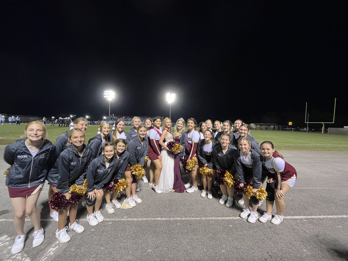Tonight was the Homecoming game at NMHS. We loved seeing our three cheerleaders Bella, Isa, and Zada all dressed up! Congrats to all of the girls who made court. It was great to have Erica who graduated last year back on the sideline so she could crown this years queen!