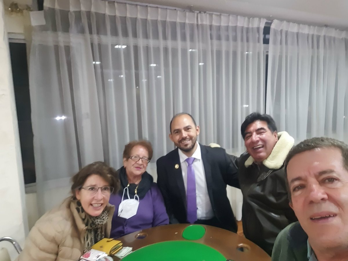 francofer1's tweet photo. Noche gastronómica y de tradiciones, aquí en la Colonia Zarumeña Residente En Quito.
@coloniaquitoz https://t.co/8cS8p6to6X