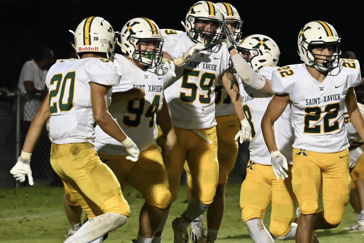 StXTigersFB's tweet photo. FINAL.

Tigers 27 | Purples 0

Your Tigers finish the regular season with a 9-1 record❕
Go Tigers!🐅 https://t.co/GnB8P81cpw
