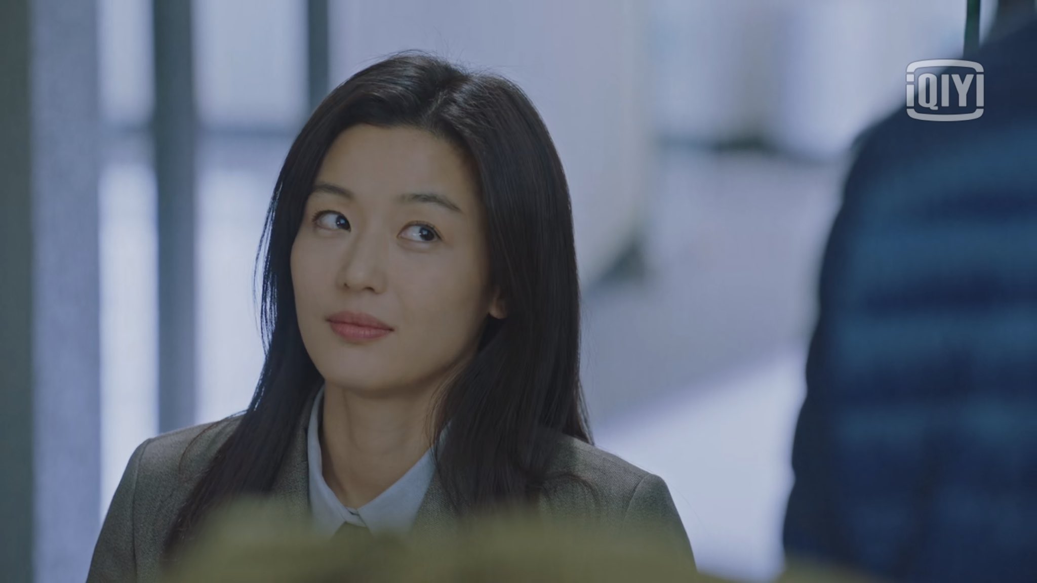 Happy Birthday Queen Jun Ji-Hyun
40   