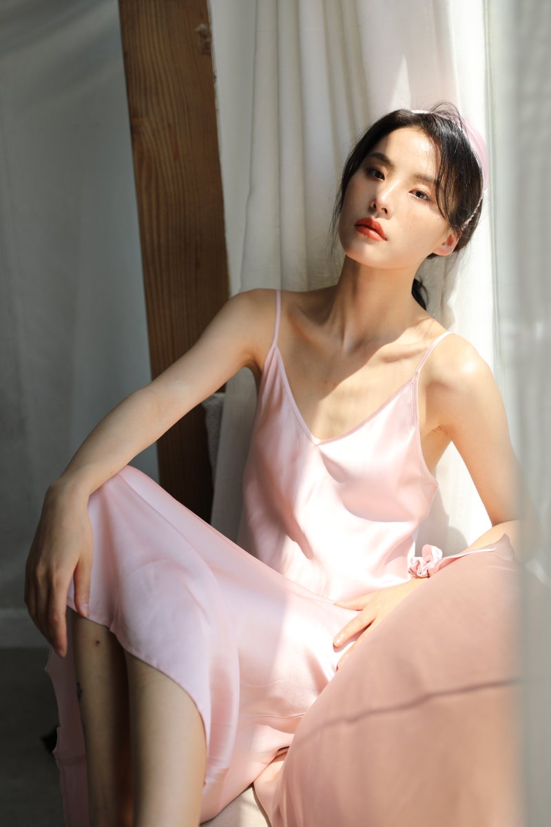 Wholesale 100% Pure Silk Pajamas Sets for Ladies！
#pajamaparty #christmas #day #time #wearing #love #school #store #today #pajamas #christmaspajamas #silkpajamas #silksleepwear #luxurysleepwear #luxurypajamas #piyamacostom #pajamas #piyama #sleepwear silk-cashmere.com/products/silk-…