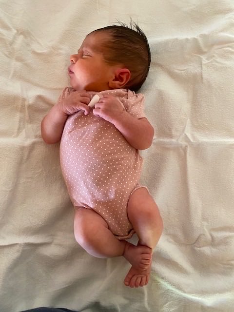 BrianThomasFish's tweet image. My niece Anna