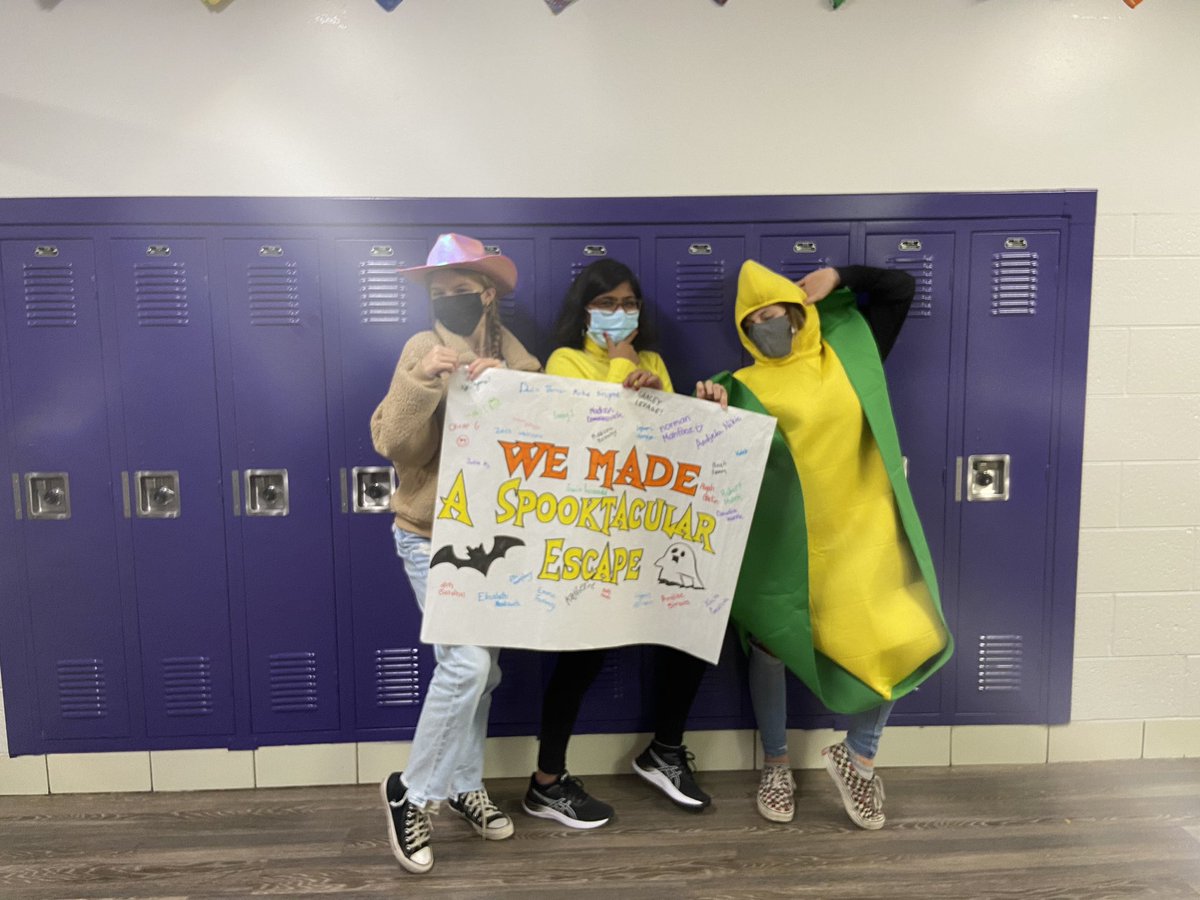 mrsnerostweets's tweet photo. We made a Spooktacular Escape 👻😈🧛🦇👺
#digitalescaperoom
#itwashard
#2daysbutwemadeit! https://t.co/pBzqMFGAZl