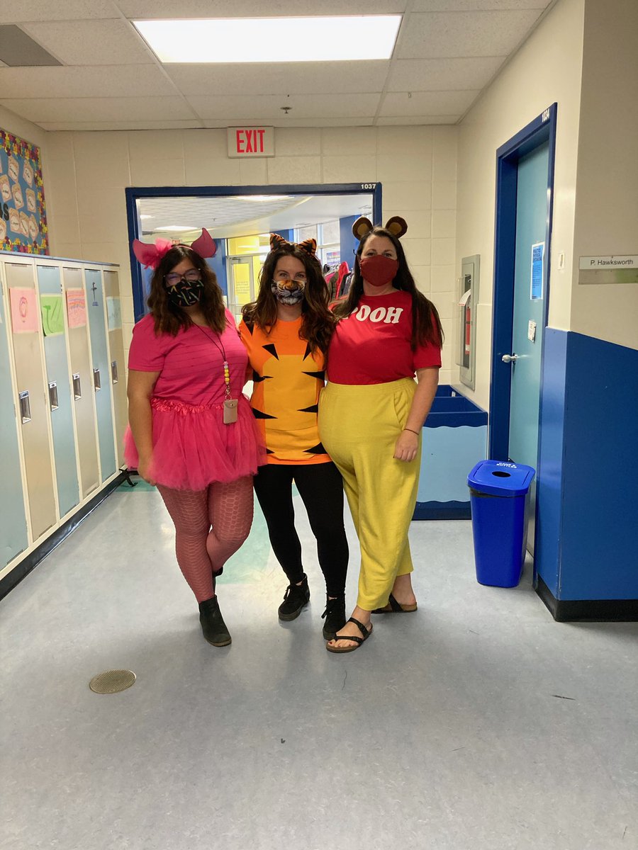 MlleSheppard's tweet photo. Oh bother! I spent way too long trying to think of a Winnie the Pooh pun, but we had a pretty sweet day in grade 3 nonetheless. Happy (early) Halloween y’all! 🎃 #rdcrs #WinnieThePooh #bucketdrumming https://t.co/9ixDQ6mNUe